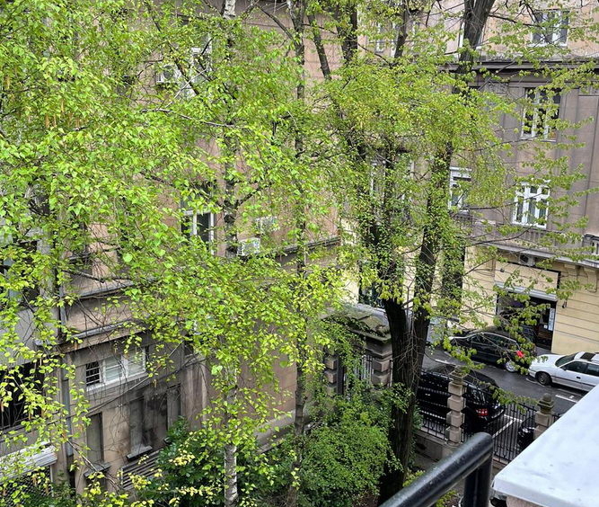 Prozračan stan za izdavanje u Čubrinoj - terasa | Airy apartment for rent in Čubrina st. - balcony