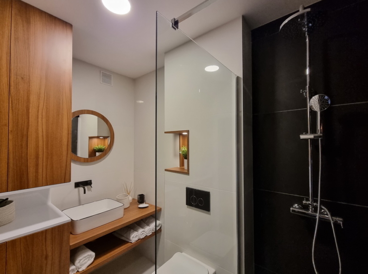 21st Century Zlatibor residence, spa & wellness - stan sa dve spavaće sobe - kupatilo | 21st Century Zlatibor residence, spa & wellness - 2br apartment - bathroom