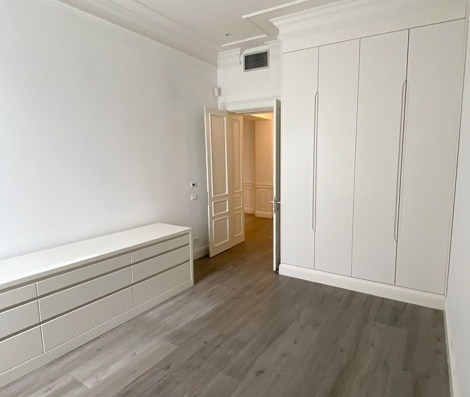 Stan za izdavanje u Resavskoj - soba | Apartment for rent on Resavska St. - room