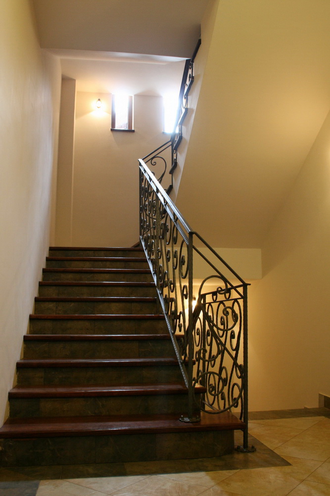 Vila na Dedinju - stepenište | Villa in Dedinje - staircase