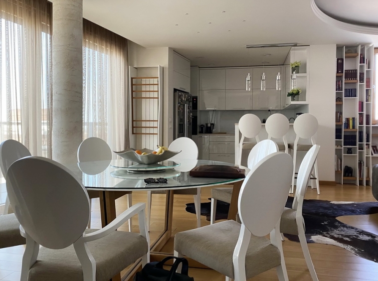 Penthaus, Zvezdara - dnevna soba, trpezarija, kuhinja | Penthouse apartment, Zvezdara - living room, dining room, kitchen
