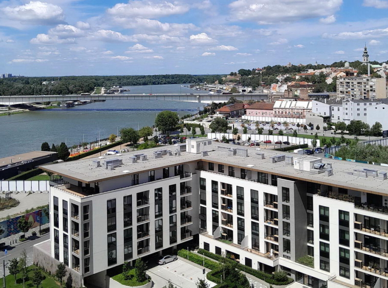 Trosoban stan, BW Simfonija - pogled s terase | 2-Br apartment, BW Simfonija - view from the terrace