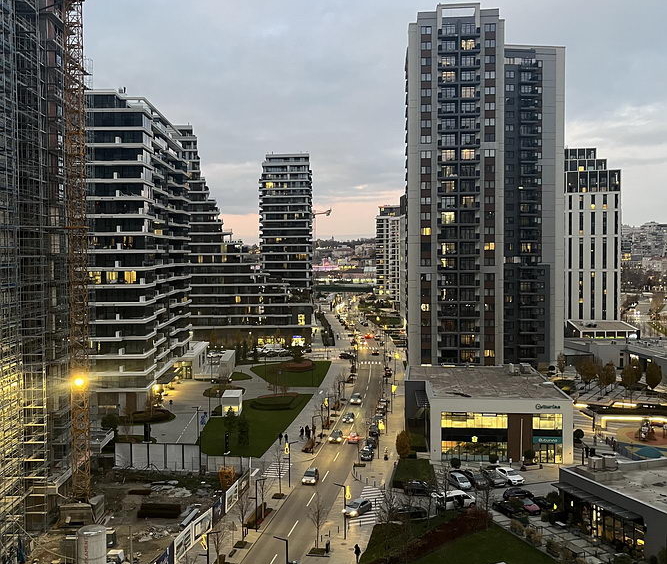 Trosoban stan, BW Arcadia - pogled s terase | 2-Br Apartment, BW Arcadia - view from the terrace