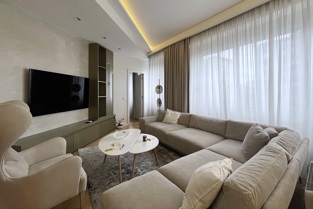 Četvorosoban stan, Vračar - dnevna soba, trpezarija, kuhinja | 3-Br apartment, Vračar - living room, dining room, kitchen