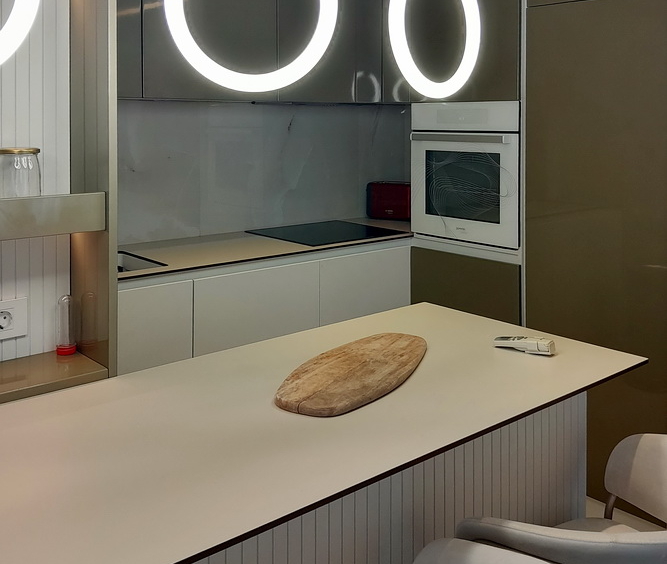 Četvorosoban stan, Vračar - dnevna soba, trpezarija, kuhinja | 3-Br apartment, Vračar - living room, dining room, kitchen