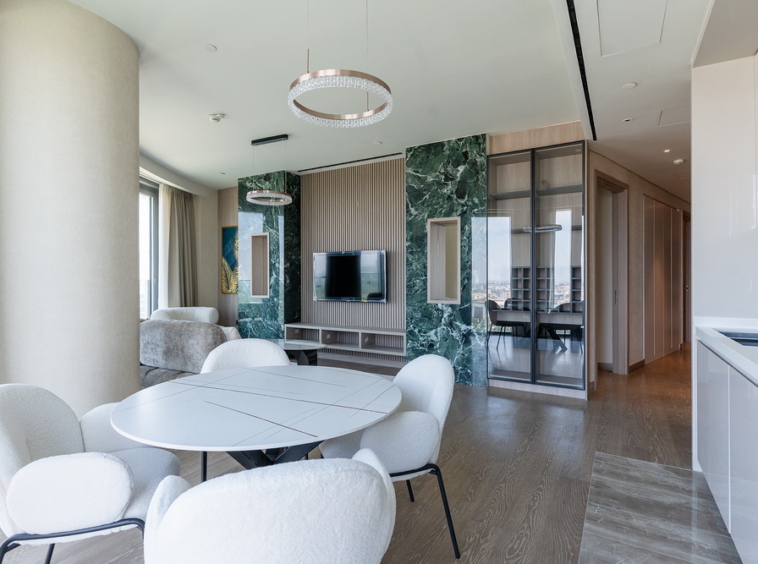 Trosoban stan, St. Regis - dnevna soba, trpezarija, kuhinja | 2-Br apartment, St. Regis - living room, dining room, kitchen