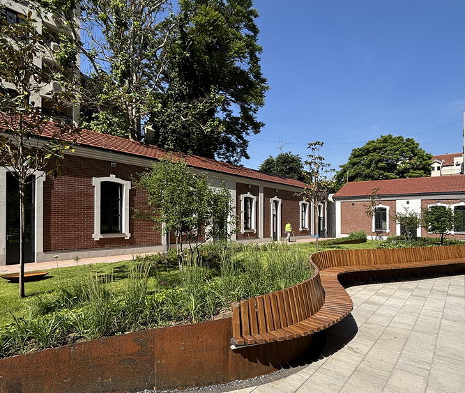 Landmark Residence