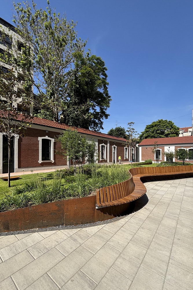 Landmark Residence