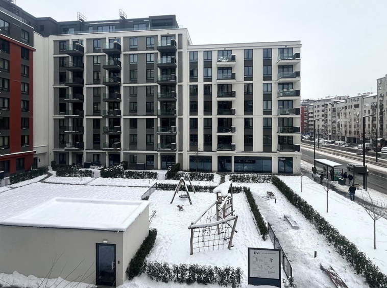 Trosoban stan, BW Eterna - pogled s terase | 2-Br apartment, BW Eterna - view from the terrace