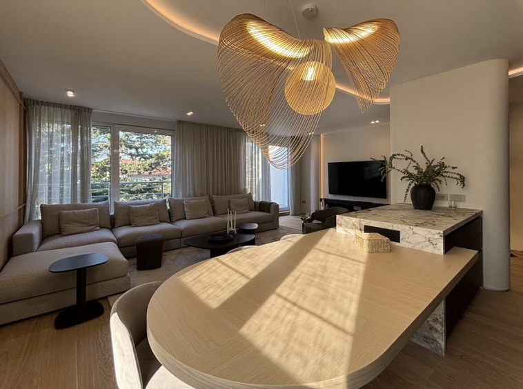 Četvorosoban stan, Dedinje - dnevna soba, trpezarija, kuhinja | 3-Br apartment, Dedinje - living room, dining room, kitchen