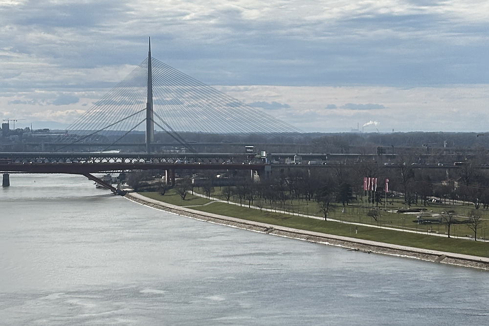 Trosoban stan, BW Victoria - pogled s terase | 2-Br apartment, BW Victoria - view from the terrace