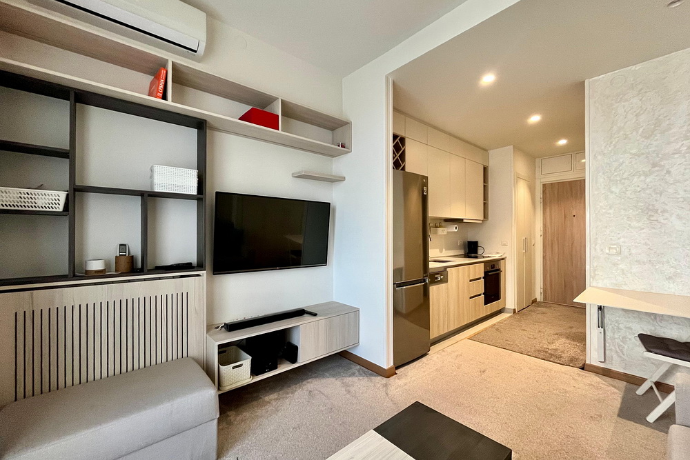 BW Vista – Fully furnished studio apartment with garage space - Turaquadra