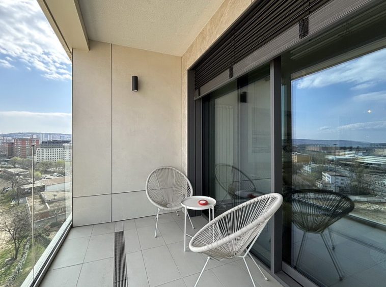 Četvorosoban stan, Novi Dorćol - terasa | 3-Br apartment, Novi Dorćol - terrace