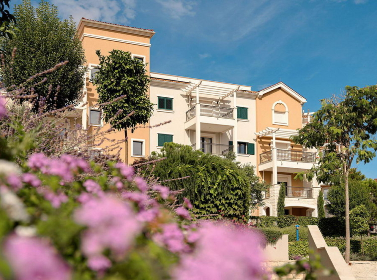 Luštica Bay - Centrale