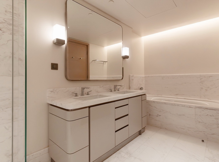 Trosoban stan, St. Regis Branded Residences - kupatilo | 2-Br apartment, St. Regis Branded Residences - bathroom