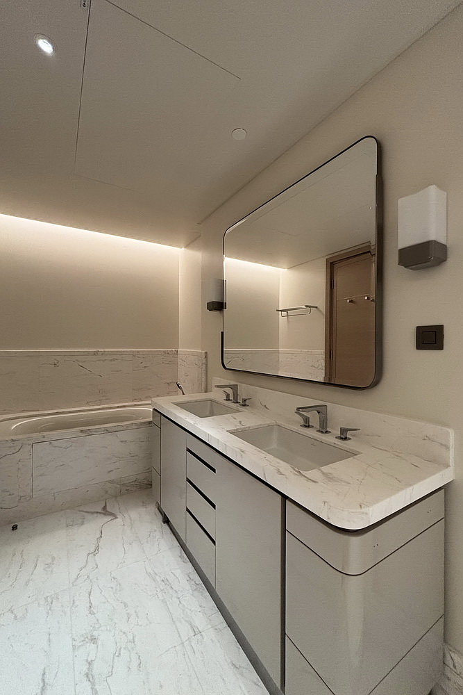 Trosoban stan, St. Regis Branded Residences - kupatilo | 2-Br apartment, St. Regis Branded Residences - bathroom