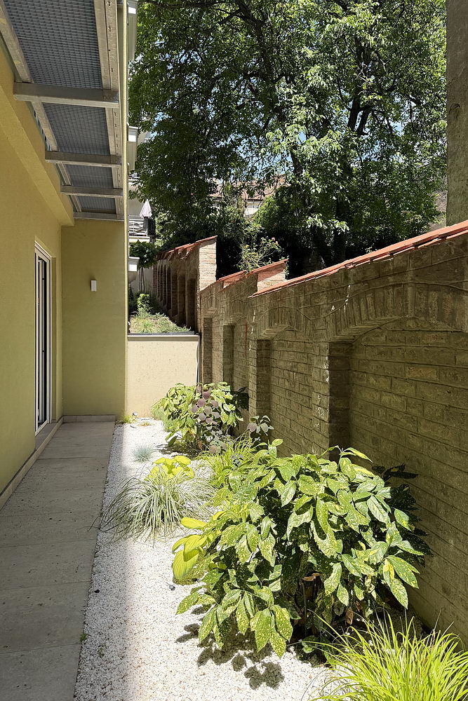 Četvorosoban stan, Neimar - bašta | 3-Br apartment, Neimar - garden