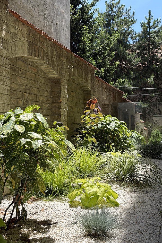 Četvorosoban stan, Neimar - bašta | 3-Br apartment, Neimar - garden