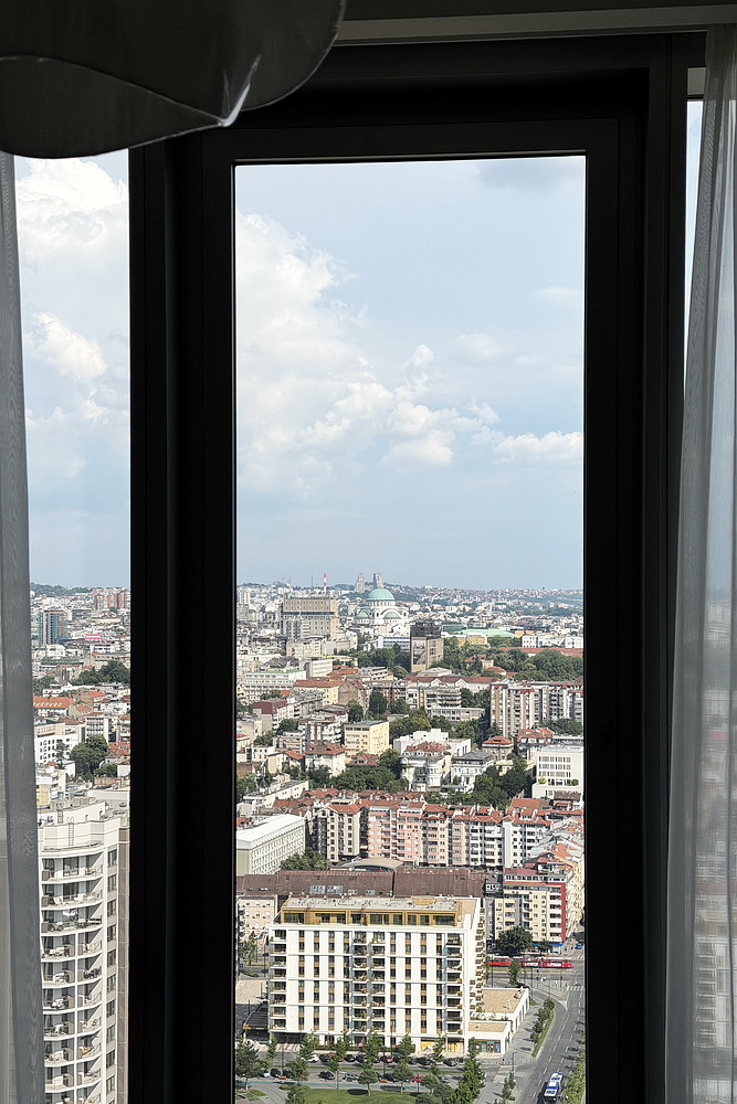 Dvosoban stan, The Residences at The St. Regis Belgrade - pogled iz spavaće sobe | 1-Br apartment, The Residences at The St. Regis Belgrade - view from the bedroom