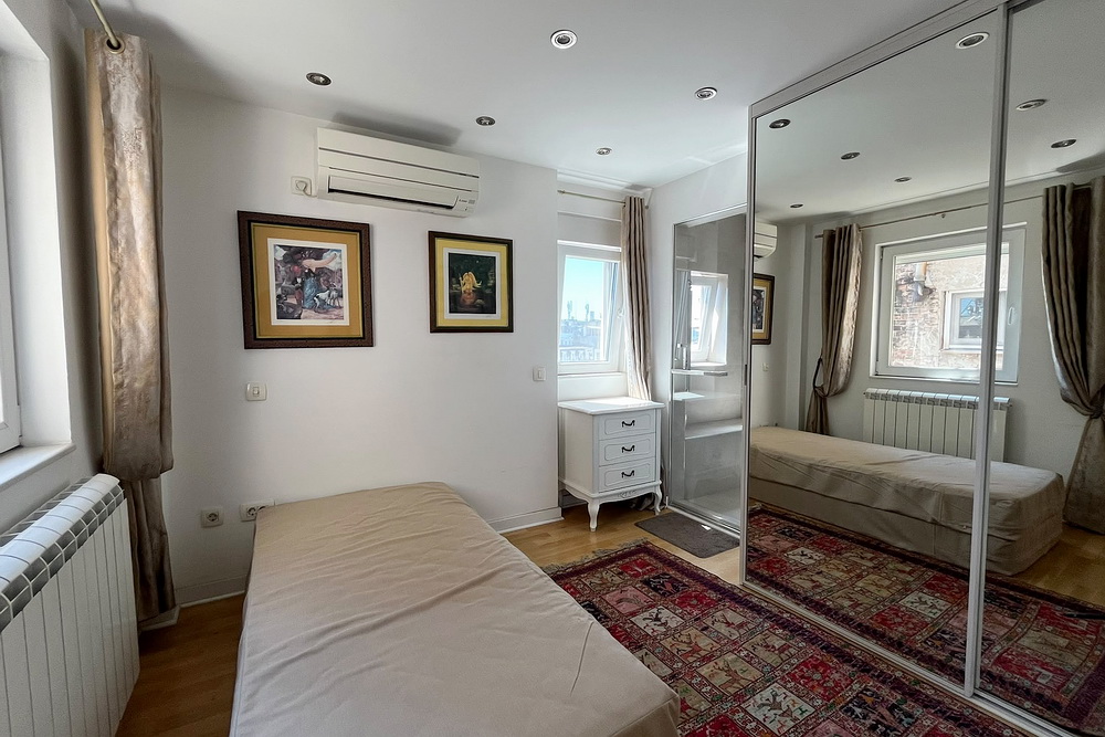 Duplex penthouse, Kralja Milana