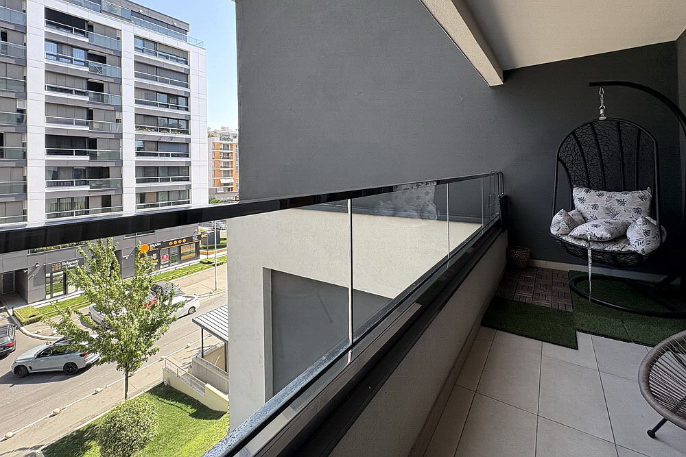 Trosoban stan, Wellport - terasa | 2-Br apartment, Wellport - terrace