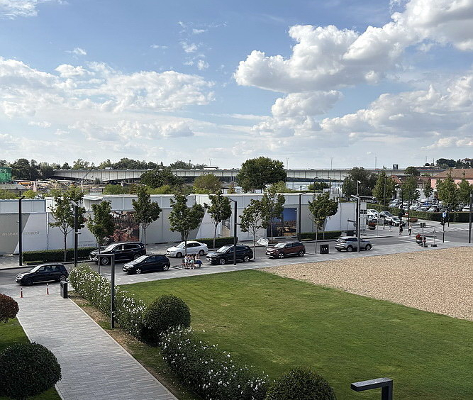 Trosoban stan, BW Magnolia - pogled s terase | 2-Br apartment, BW Magnolia - view from the terrace