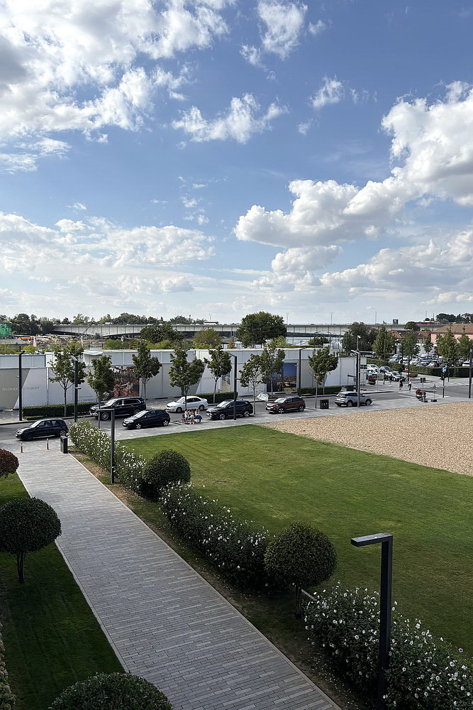 Trosoban stan, BW Magnolia - pogled s terase | 2-Br apartment, BW Magnolia - view from the terrace
