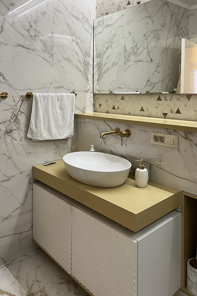 Trosoban dupleks, Dedinje - kupatilo | 2-Br duplex apartment, Dedinje - bathroom