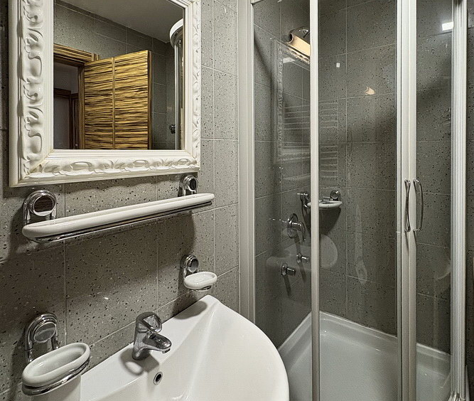 Četvorosoban stan, Vračar - kupatilo | 3-Br apartment - bathroom